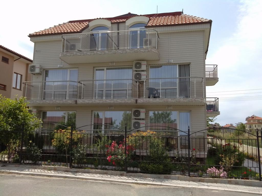 Morska Zvezda Guest House Черноморець Екстер'єр фото